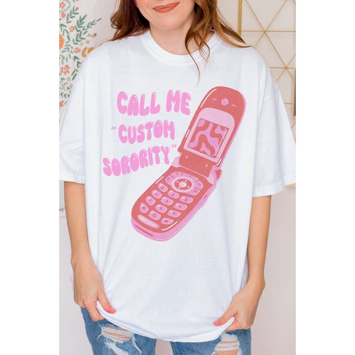 Op maat gemaakt Sorority Y2k Call Me Premium T-shirt met grafische print voor wholesale door Bella Me