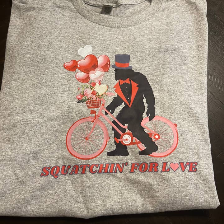 Squatchin’ Country - Wholesale T-Shirt (Graphic) - Unisex - Squatchin' for Love valentines day t-shirt (grey)2
