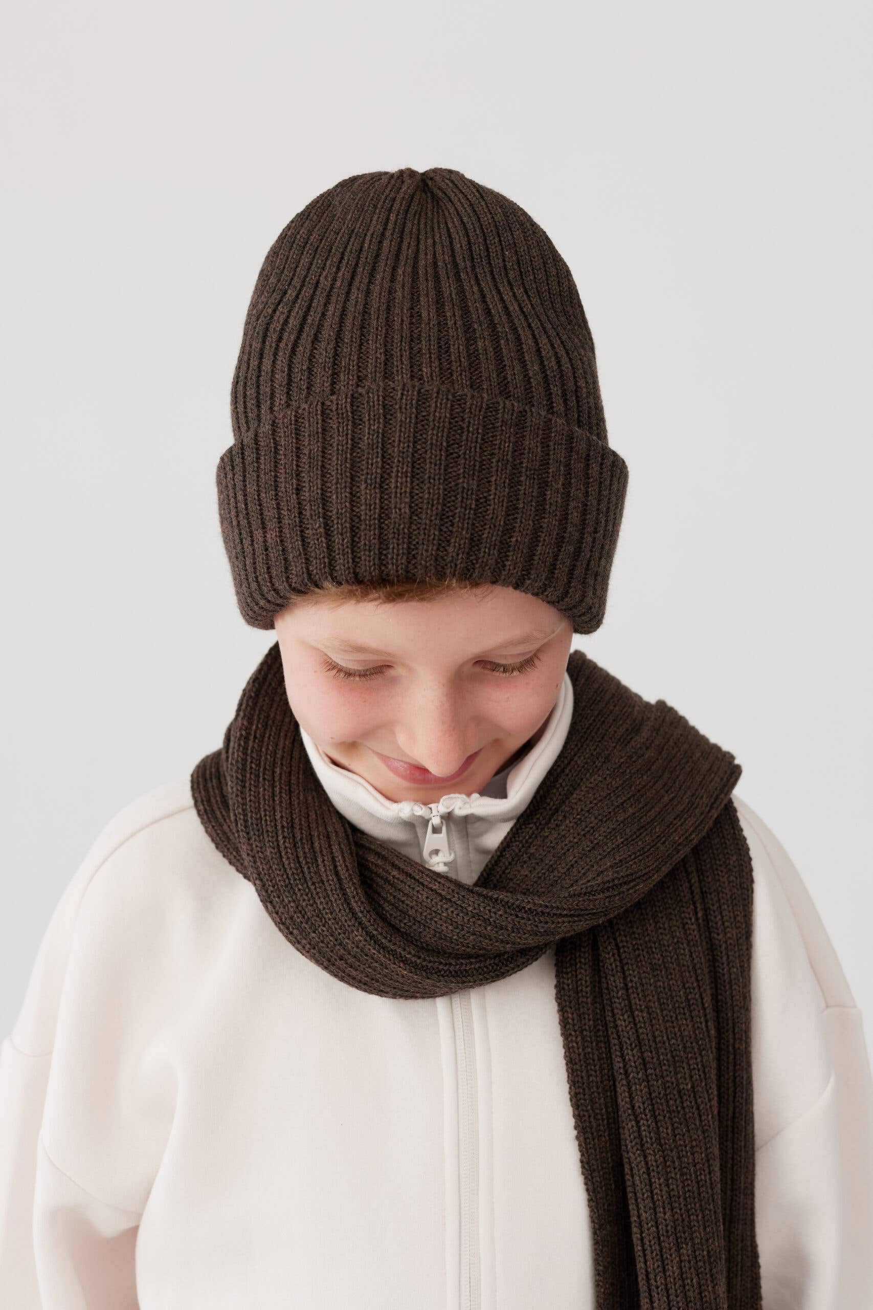 Ander - Wholesale Beanie - Women's - 100% merino wool DAILY beanie and scarf8