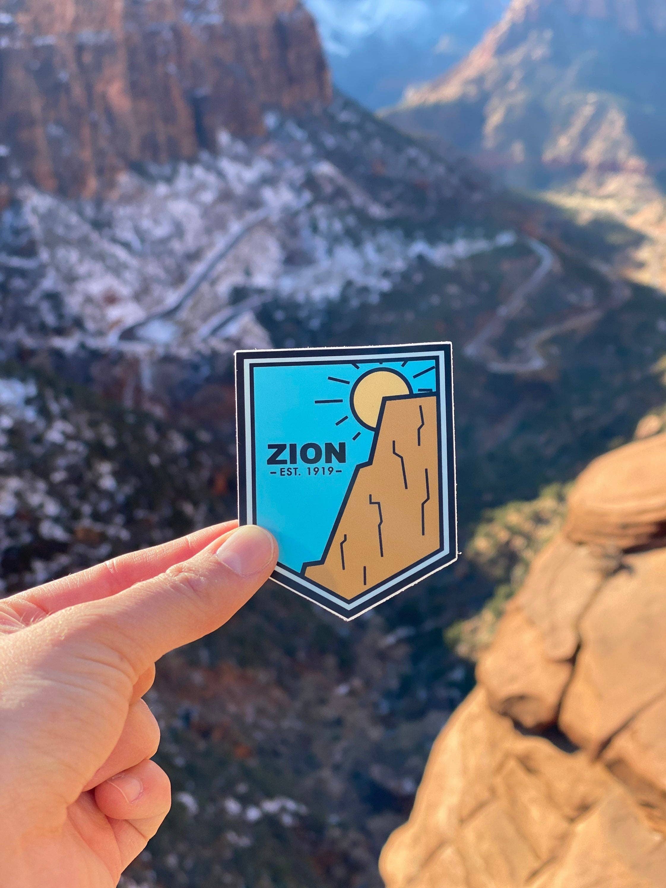 Riley Funk Designs - Vente Autocollant - Journée de Zion | Sticker du parc national de6