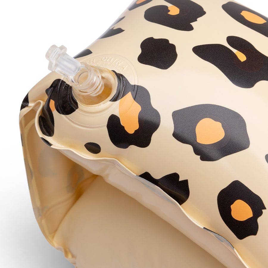 Beige Swim Essentials | Manguitos de natación beige con estampado safari para bebés de 0 a 2 años de venta al por mayor en Faire3