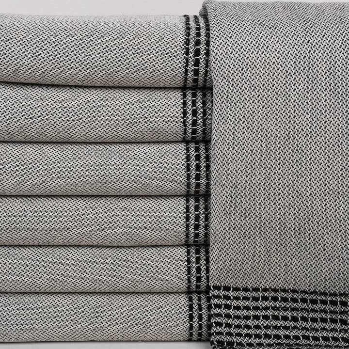 Organic Turkish Towels - Wholesale Beach towel - Luxury Turkish Beach Towel Personalized, Elegant Pareo Towel1