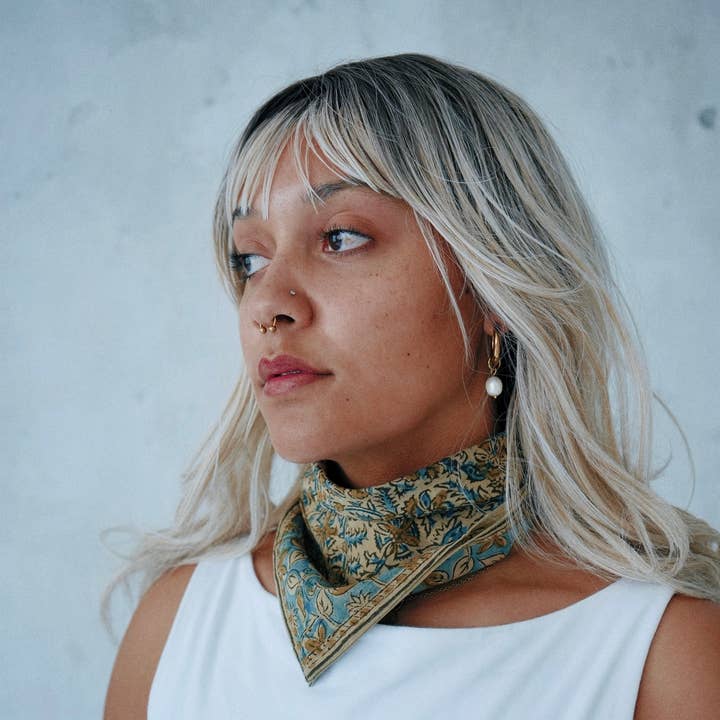 Cardo Turchese - Bandana in Cotone Kalamkari (KK1411) per la vendita all'ingrosso da parte di White Lotus Fashions