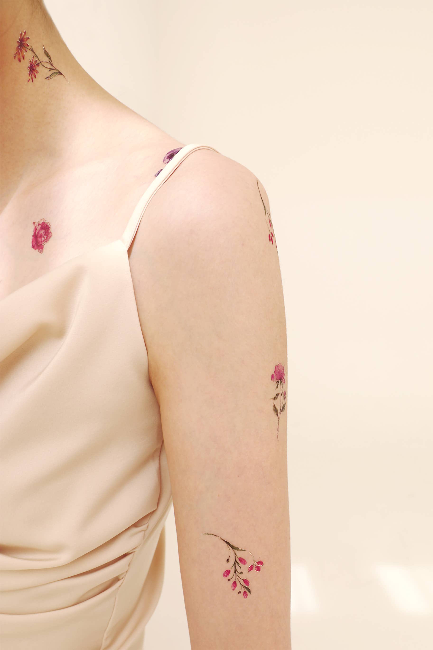 PAPERSELF - Wholesale Tijdelijke tattoo - Bloemen en bessen Tijdelijke Tattoos Stickers6