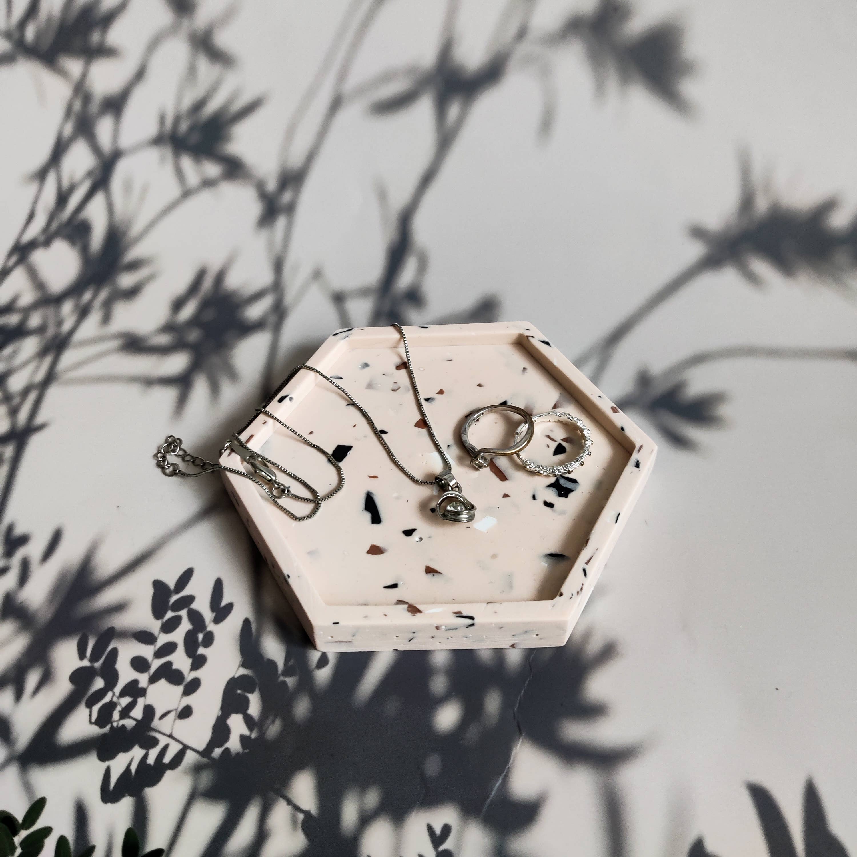 The Sage Rose Studio - Wholesale Jewelry Dish - Terrazzo peach hexagonal jewellery tray3