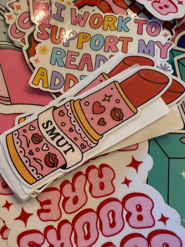 Autocollant de rouge à lèvres littéraire pour la vente par Scents, Stories, and Surprises