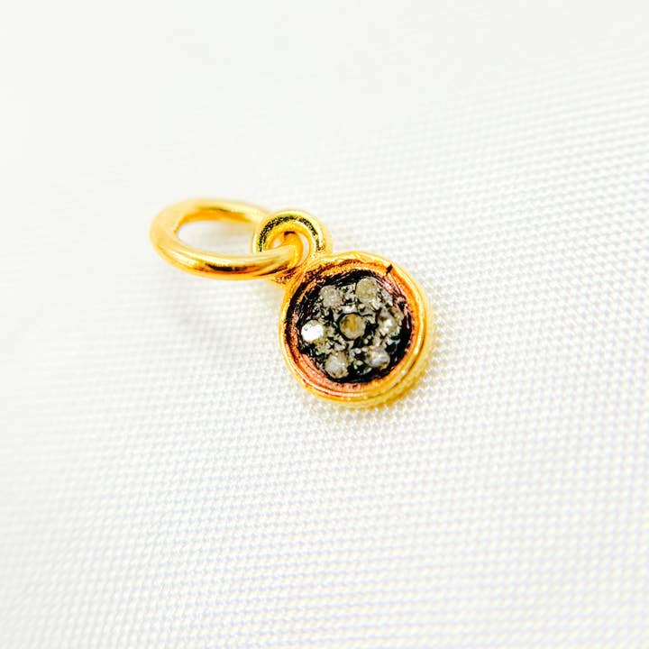 Tresor Jewelry Inc. - Vente Breloques/médailles personnalisées - DC289. Charm rond mini en argent sterling avec diamant2