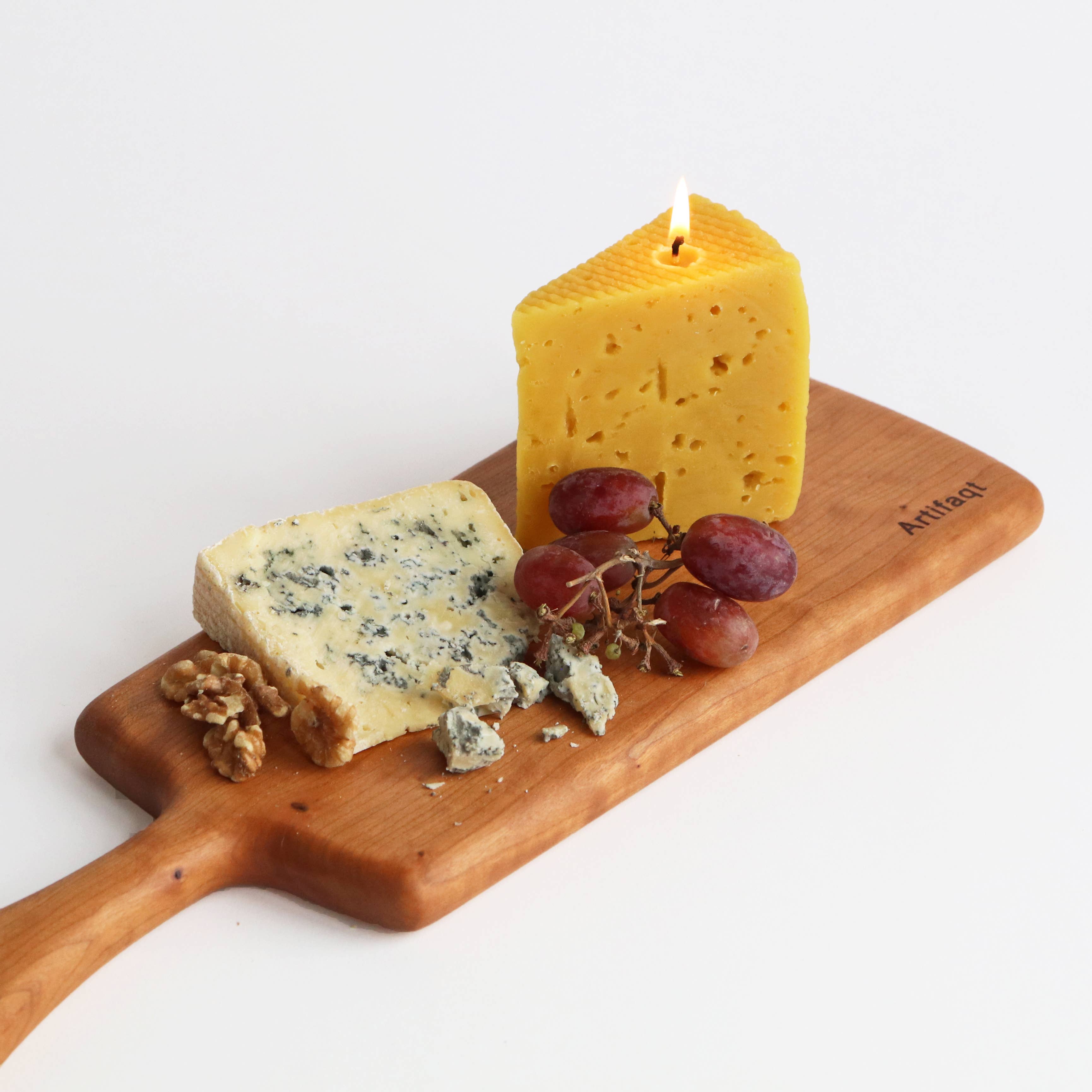 Artifaqt - Wholesale Novelty Candle - Blue Cheese Beeswax Candle3