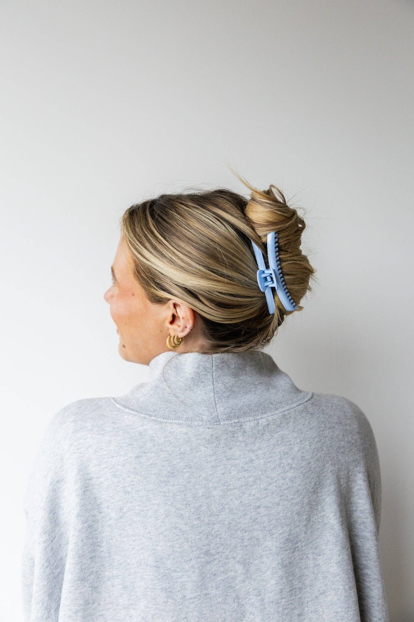 KAXI - Wholesale Hair Clip - Women's - Shiny Midi Hold Everything Claw22