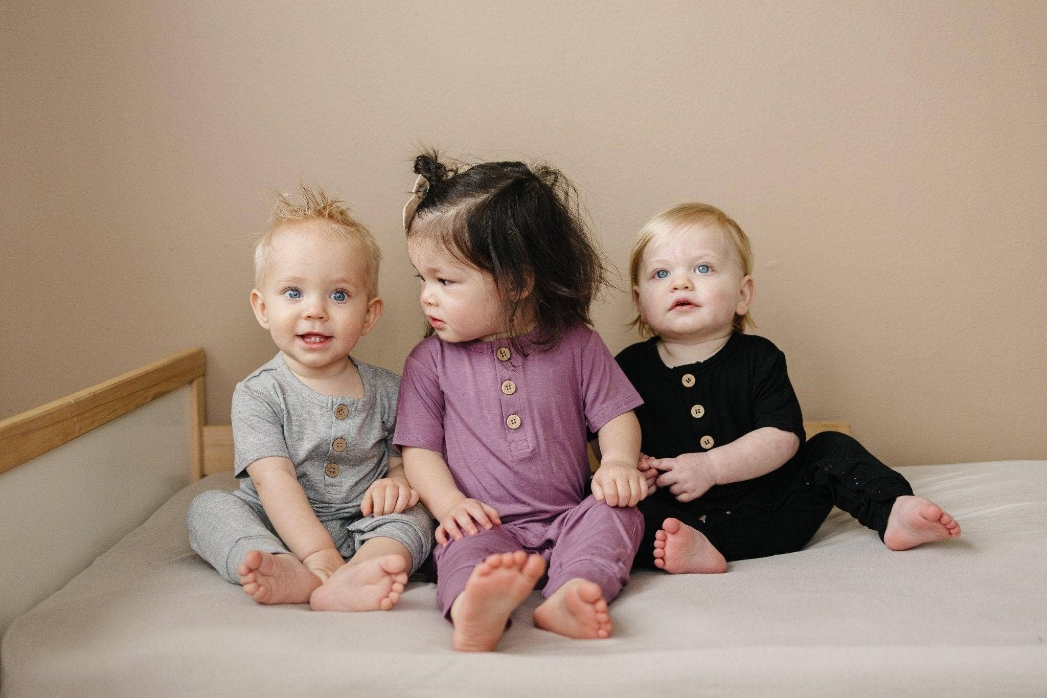 Little Joy Co. - Vente Barboteuse – bébé - Barboteuse Henley en bambou22