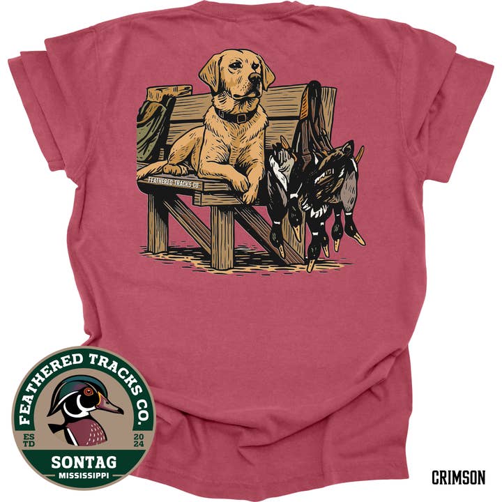 Chasse au labrador jaune pour la vente par Feathered Tracks Co.