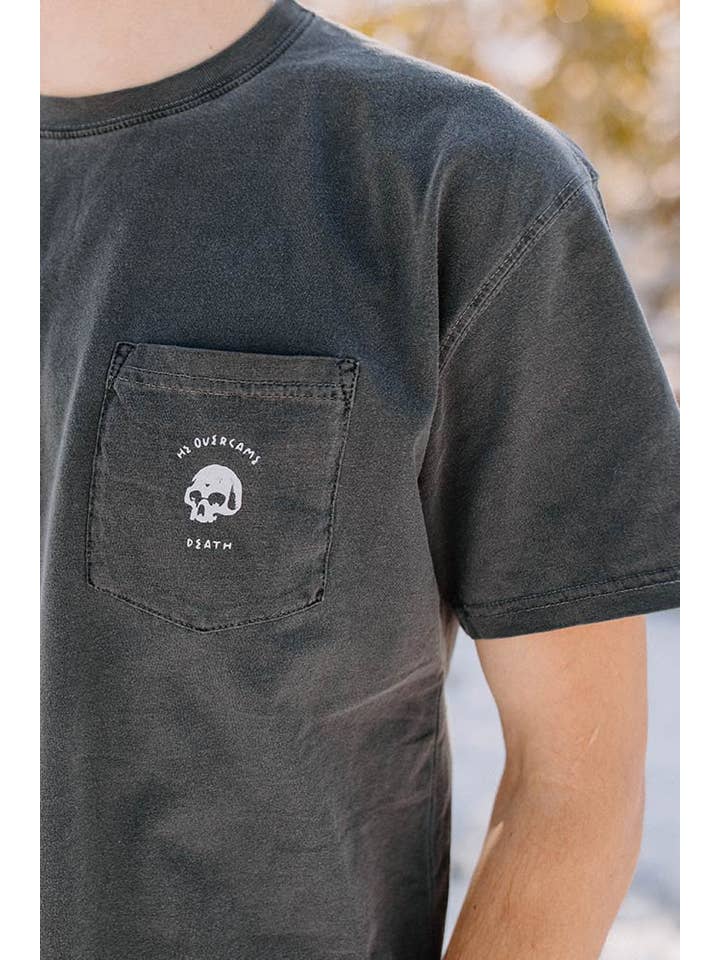 Hope Outfitters - Vendita all'ingrosso Maglietta serigrafata - Unisex - T-shirt con grafica He Overcame Death5