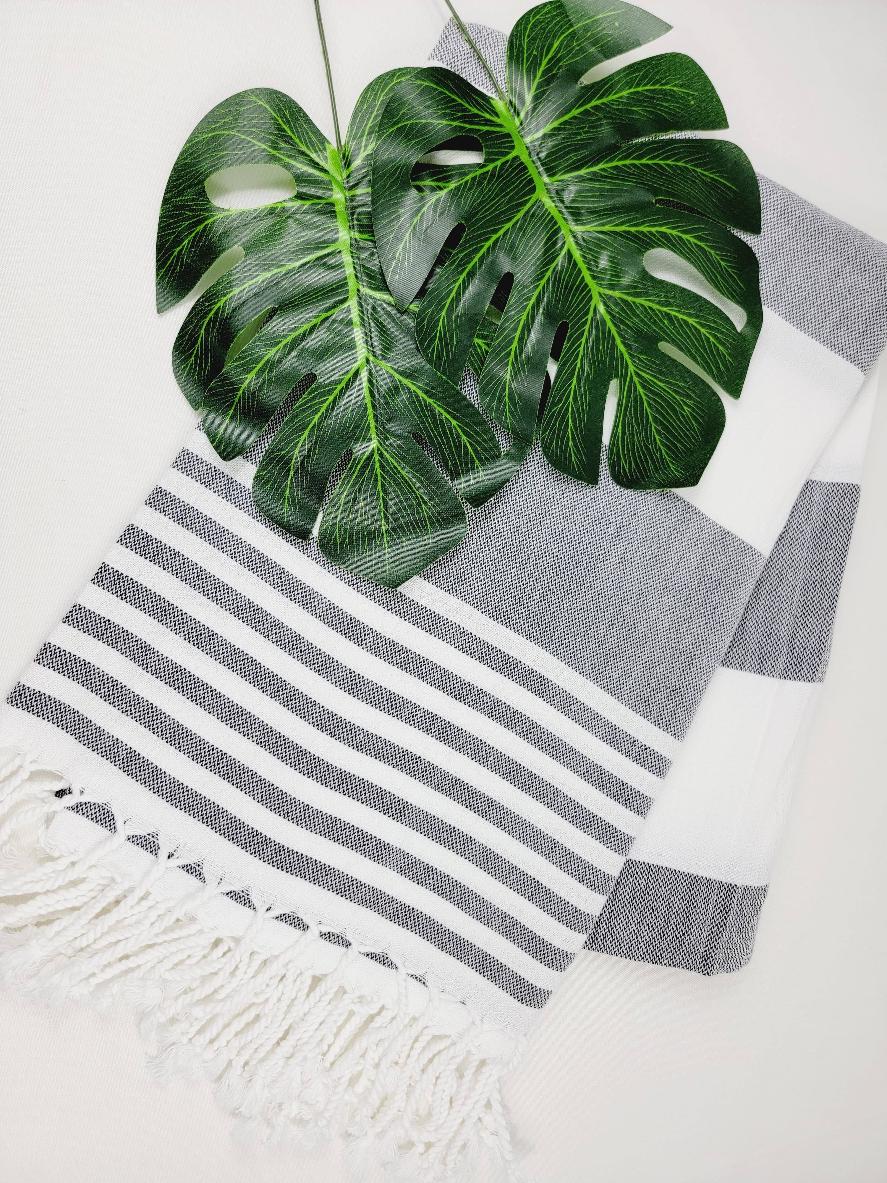 EBRU Home - Wholesale Beach Towel - 10 Beach Towel set, Assorted sand free Towel, Cabana Stripe19