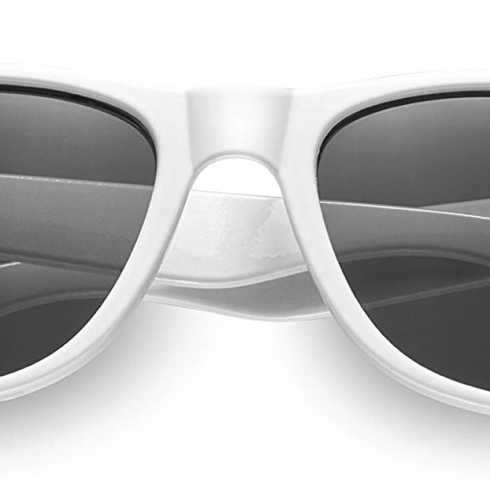 NOVELTIES WHOLESALE INC - Vendita all'ingrosso Occhiali da sole - Unisex - 12 occhiali da sole retrò bianchi, protezione UV 400, plastica robusta2