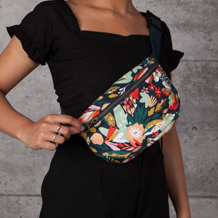 Danica Studio - Wholesale Belt Bag - Women's - Danica Studio Superbloom Cotton Hip Bag Adjustable Strap