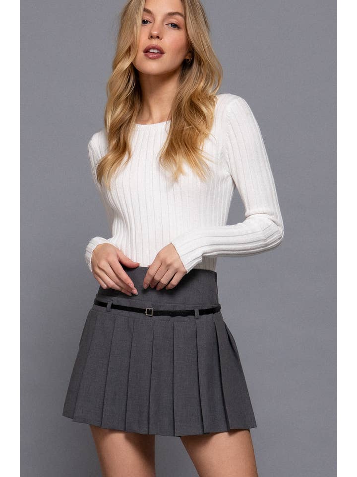 Active Basic | Active USA – Engroshandel Nederdel - Dame – Miniskjørt med mellemtalje med bælte og undershorts