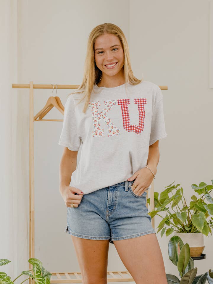 LivyLu - Wholesale T-Shirt (Graphic) - Unisex - KU Jayhawks Quilted Puff Ink Gray Thrifted Tee2