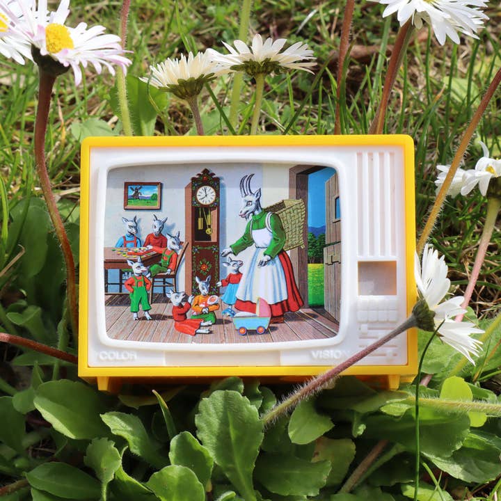 Tribal Trade GmbH - Wholesale Decorative Figurine - Watch Click-TV Fairy Wolf and the Seven Little Goats7