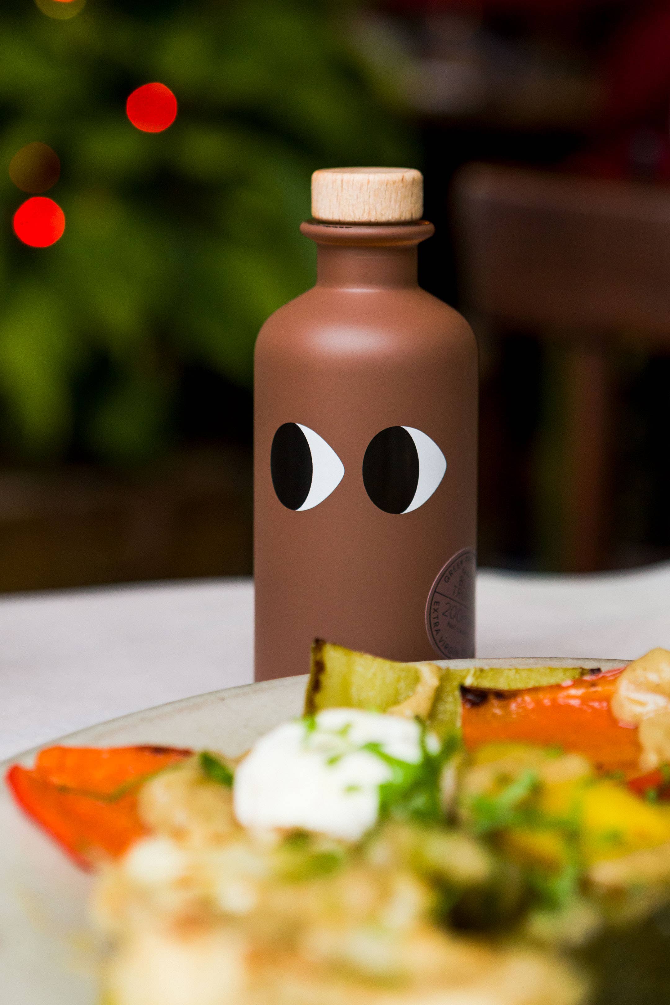 Hellenic Farms - Vente Huile d'olive - Huile d'olive extra vierge grecque Yiayia & Friends infusée à la truffe noire1