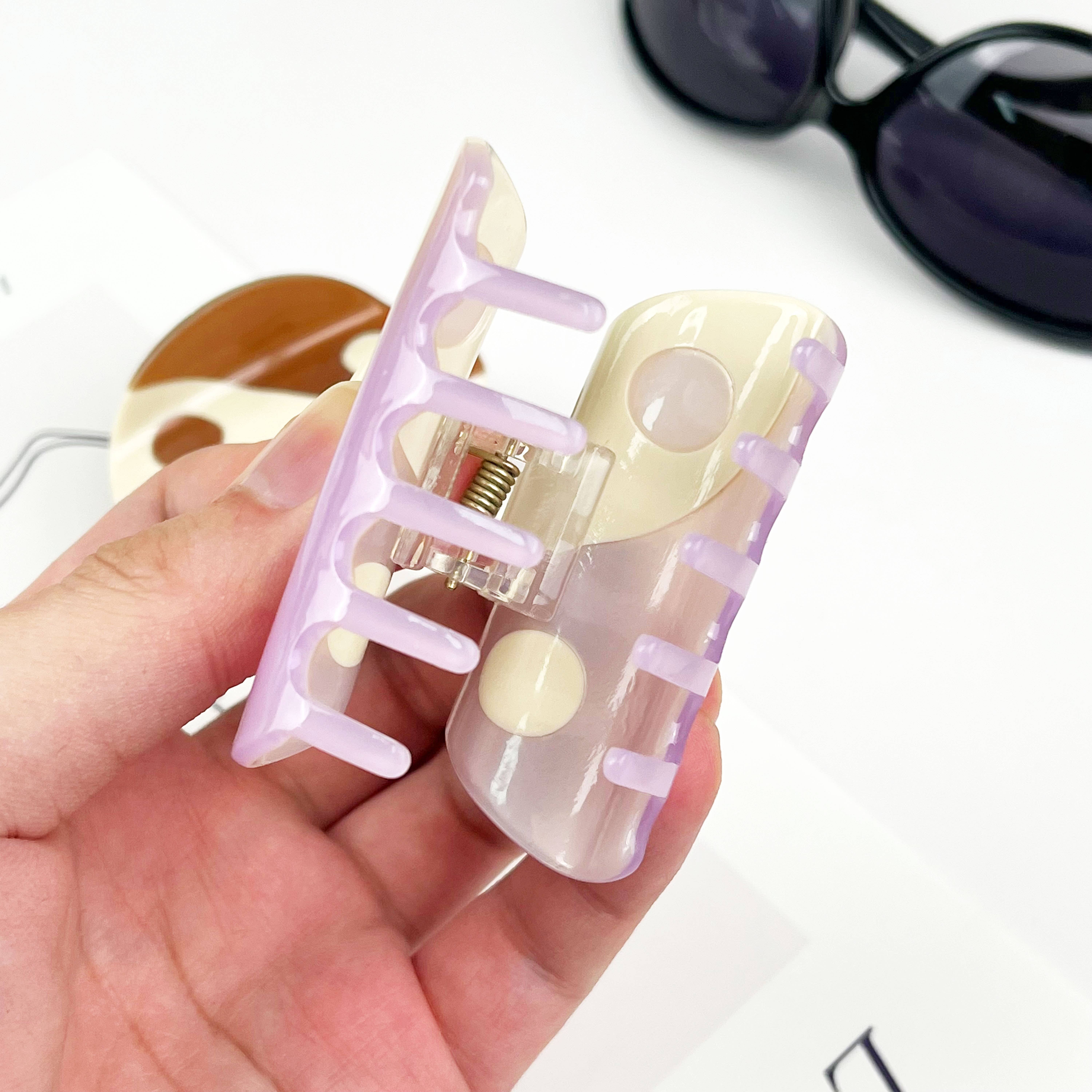 TheDivaSoap - Wholesale Hair Clip - Women's - Balance Yin Yang Claw Hair Clip, Eco-Friendly3