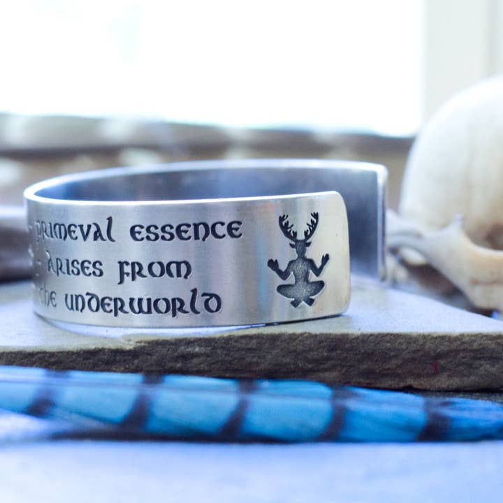 The Wicked Griffin - Venta al por mayor Pulseras tipo brazalete - Brazalete Celtic Nature con forma de ciervo y dios Cernunnos