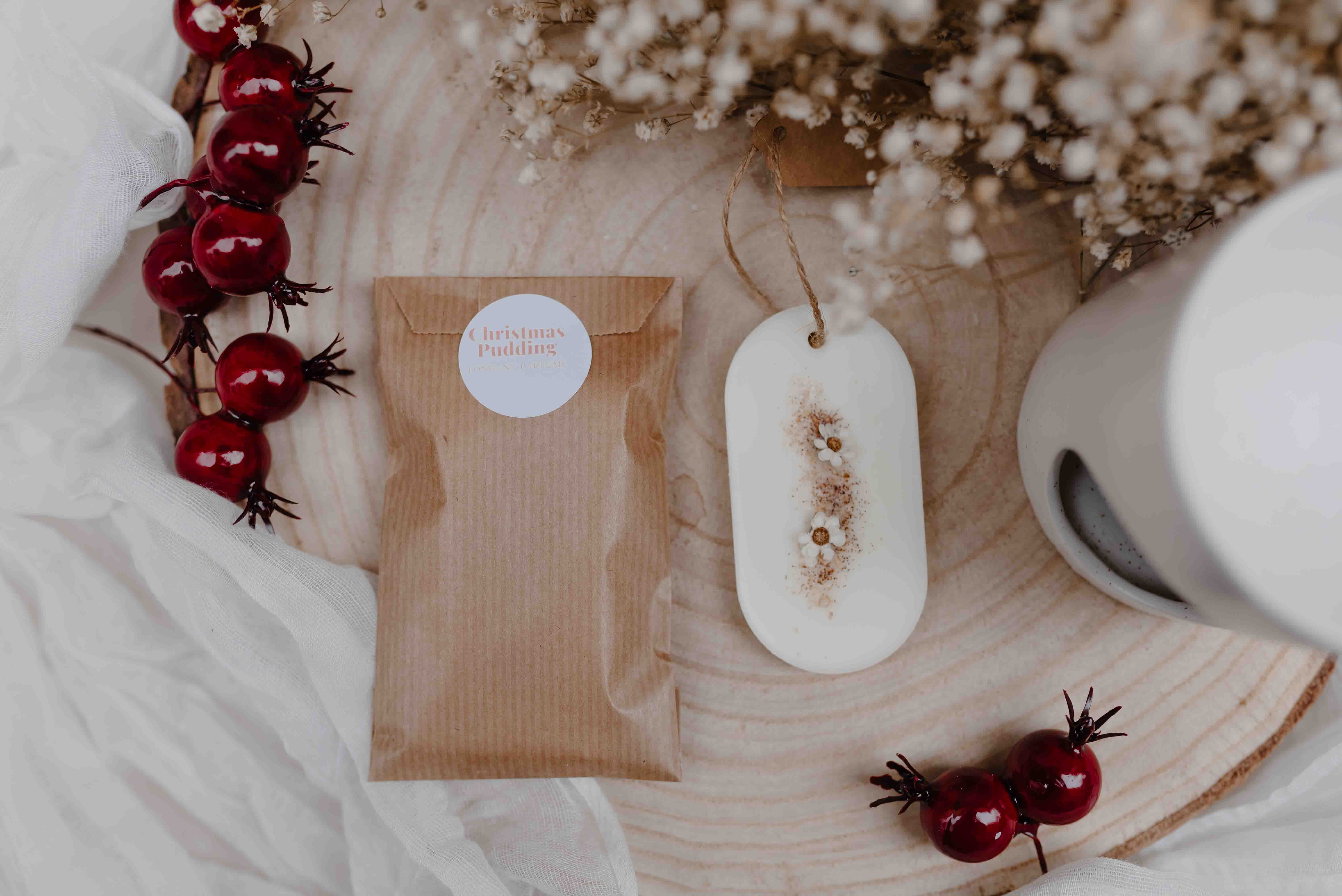 WILD CHILD Bougies & Co - Wholesale Wax Melt - “Christmas pudding” Fragrant wax tablet 10am3