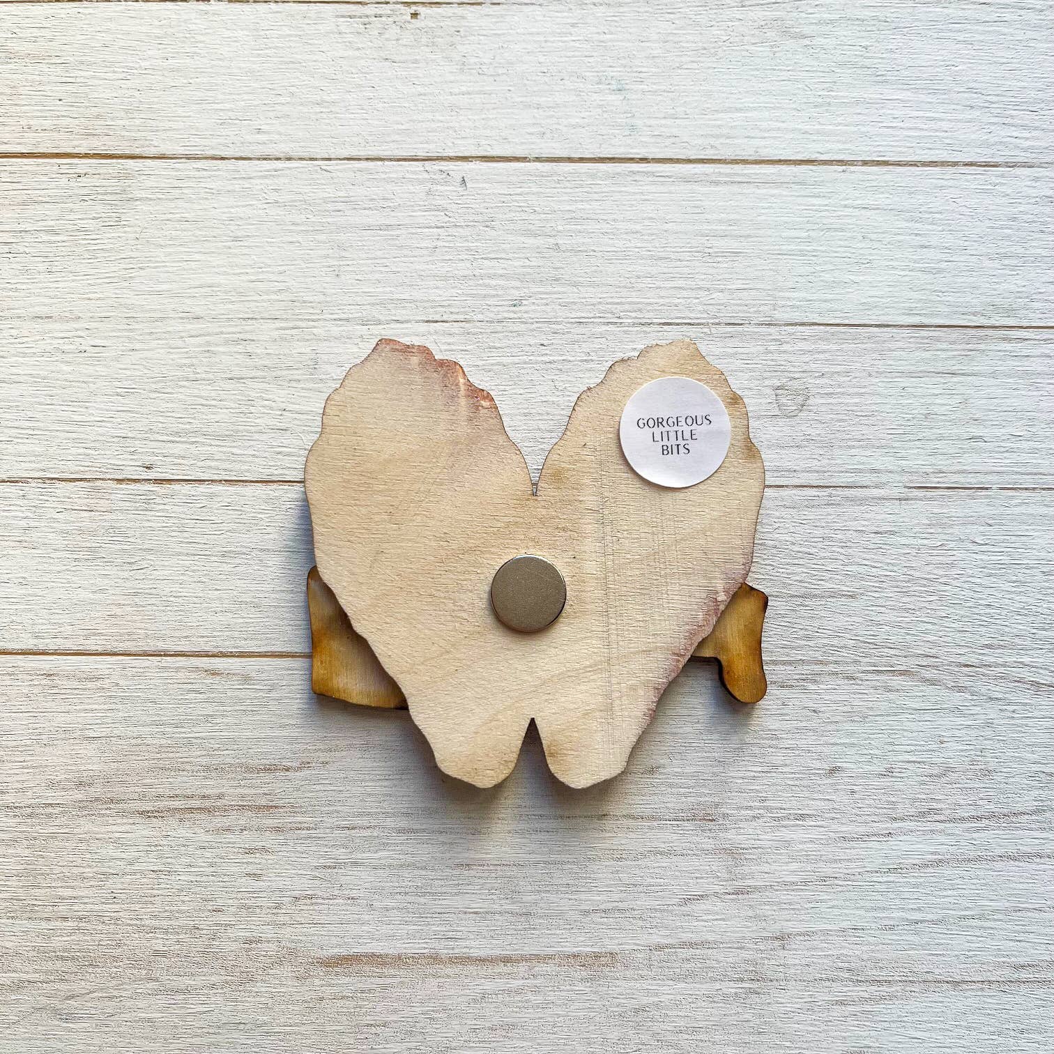 Gorgeous Little Bits Ltd – wholesale Magnet – Custom location oyster shell coastal ocean magnet2