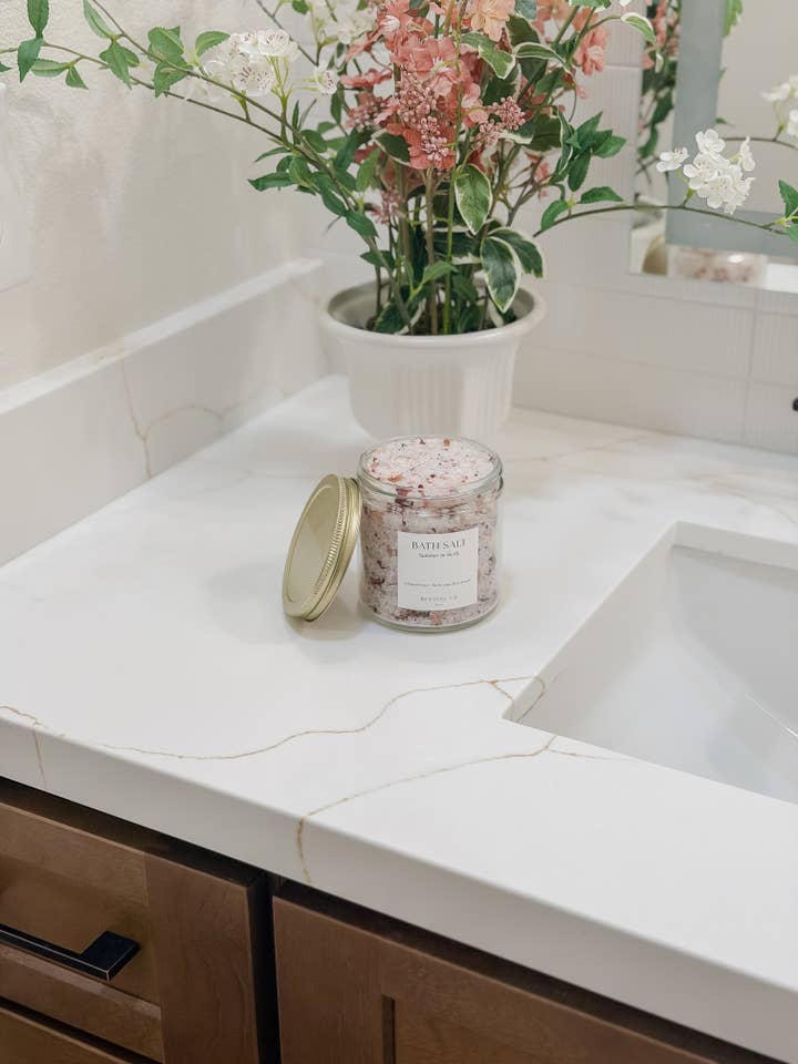 Badzout - Clementine, Kamperfoelie - 16oz voor wholesale door Revival Co