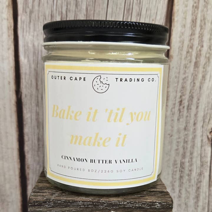 Faites-le cuire jusqu'à ce que vous y arriviez Bougie de vacances à mèche en bois Bougies en gros Noël en vrac pour la vente par Outer Cape Trading Company