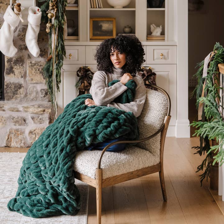 Forest HOLIDAY DOUBLE RUCHED FAUX FUR THROW BLANKETS for wholesale on Faire1