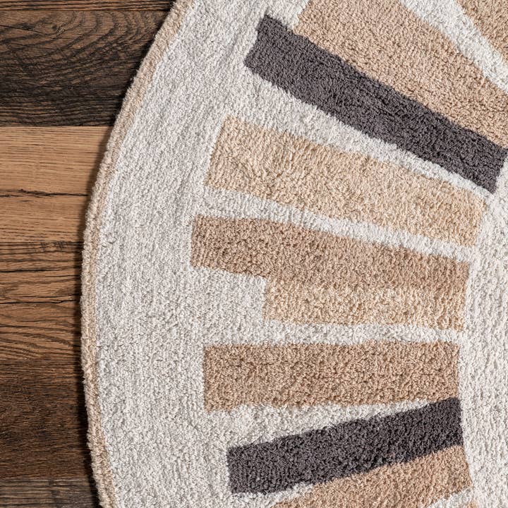Ivory Tisha Lion Machine Washable Kids Area Rug for wholesale on Faire