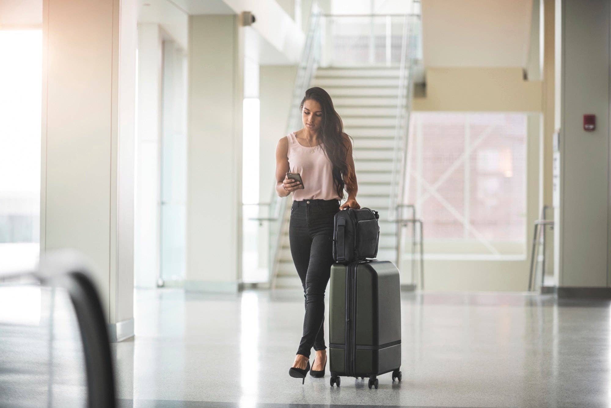 NOMATIC - Wholesale Luggage - Check-In Compressible Luggage Case5