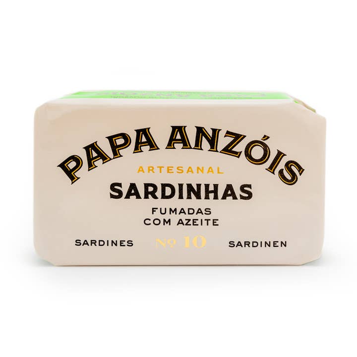 Sardines fumées à l’huile d’olive vierge (Papa Anzóis) pour la vente par Conserveira do Arade