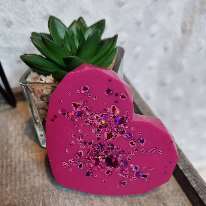 Fondant de cire Cœur de Géode (35g) pour la vente par Aka Designs