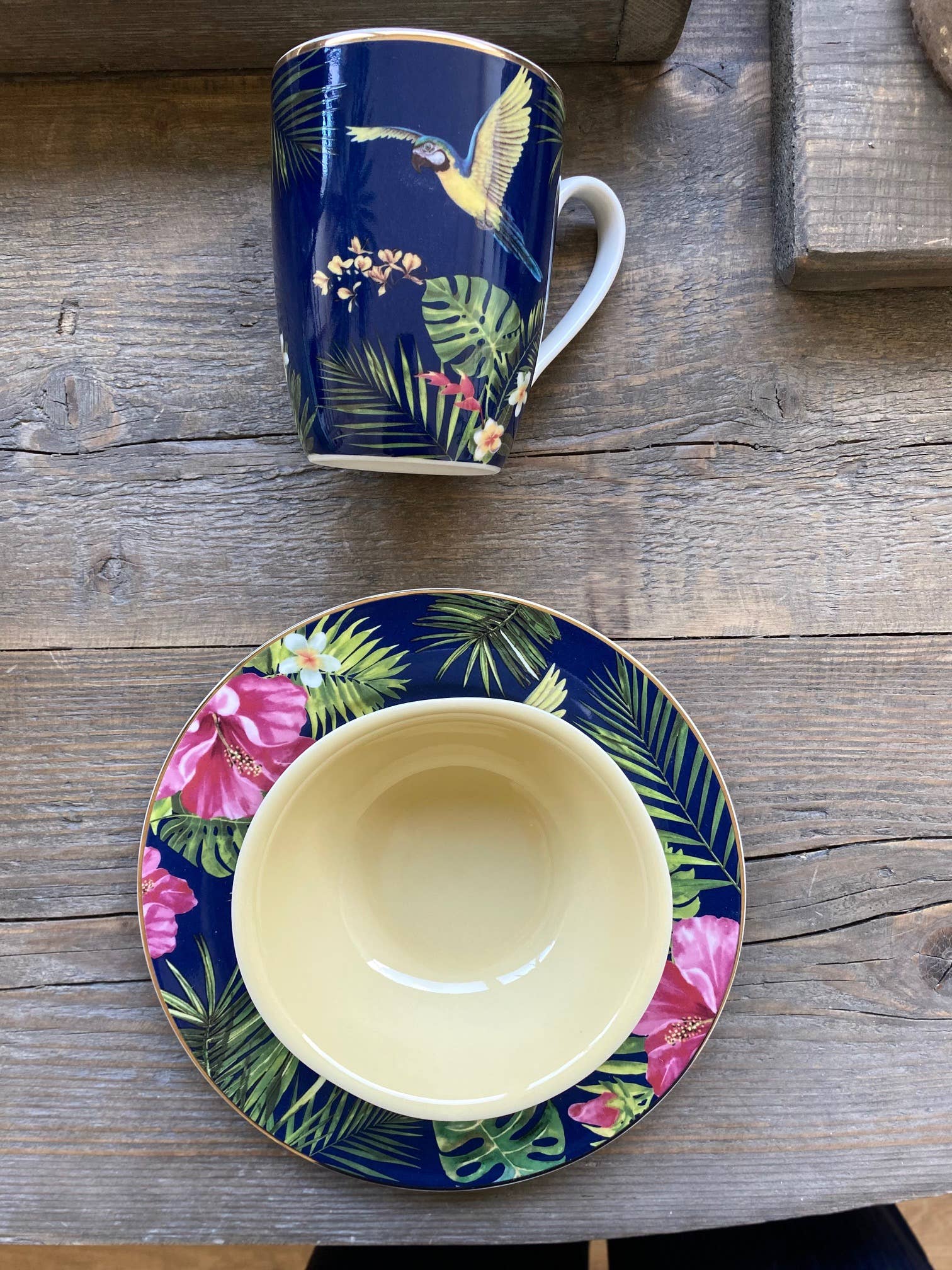 Luxe Lodge - Wholesale Coffee Mug - Mug cup with gold rim2