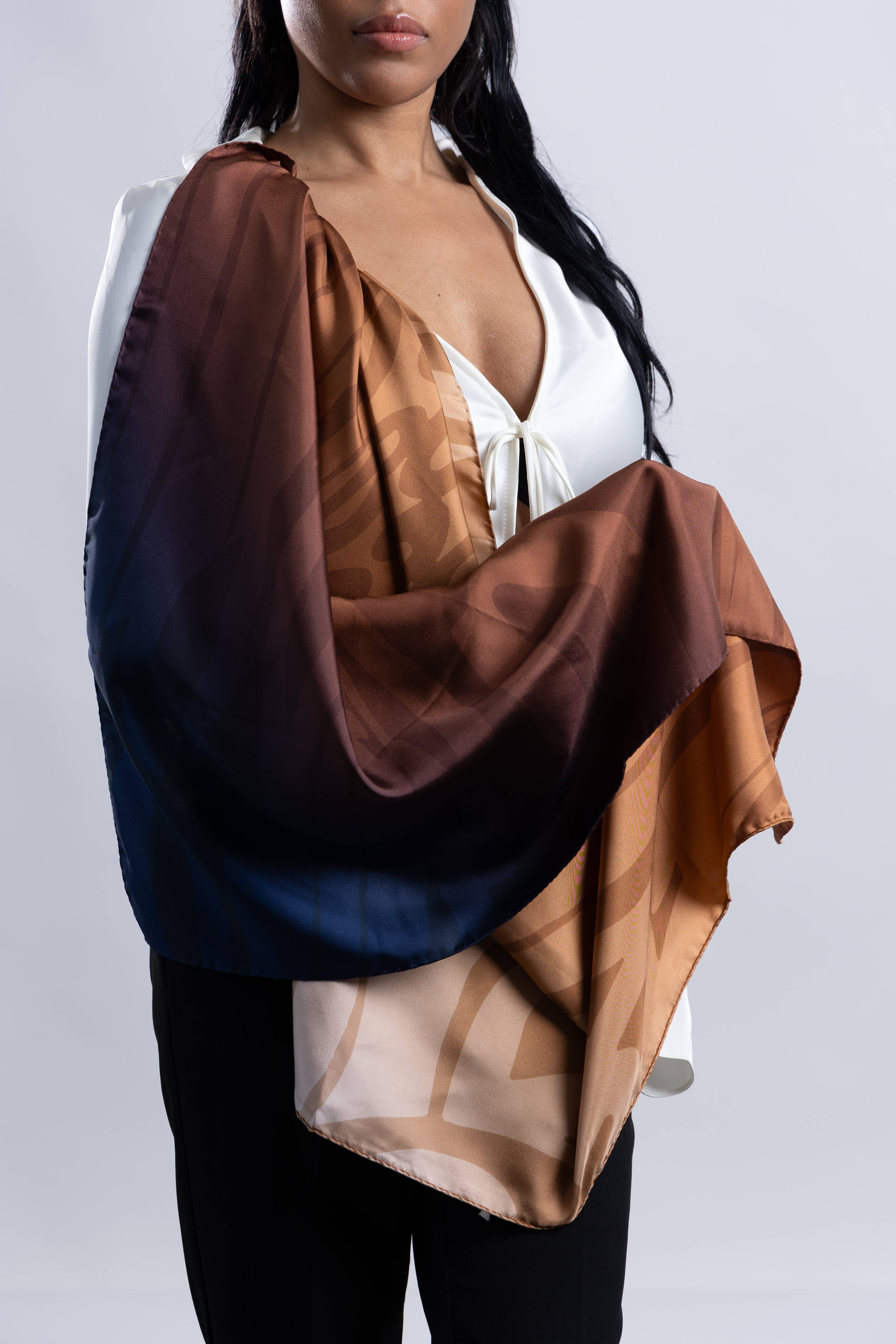 Pashmisy - Wholesale Scarf - Women's - Bronze Animal Print – Italian Silk Square Scarf (90 x 90 cm)