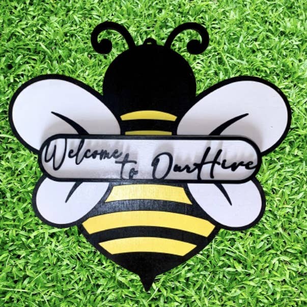 Cintre de porte abeille pour la vente par Fire Wife Designs