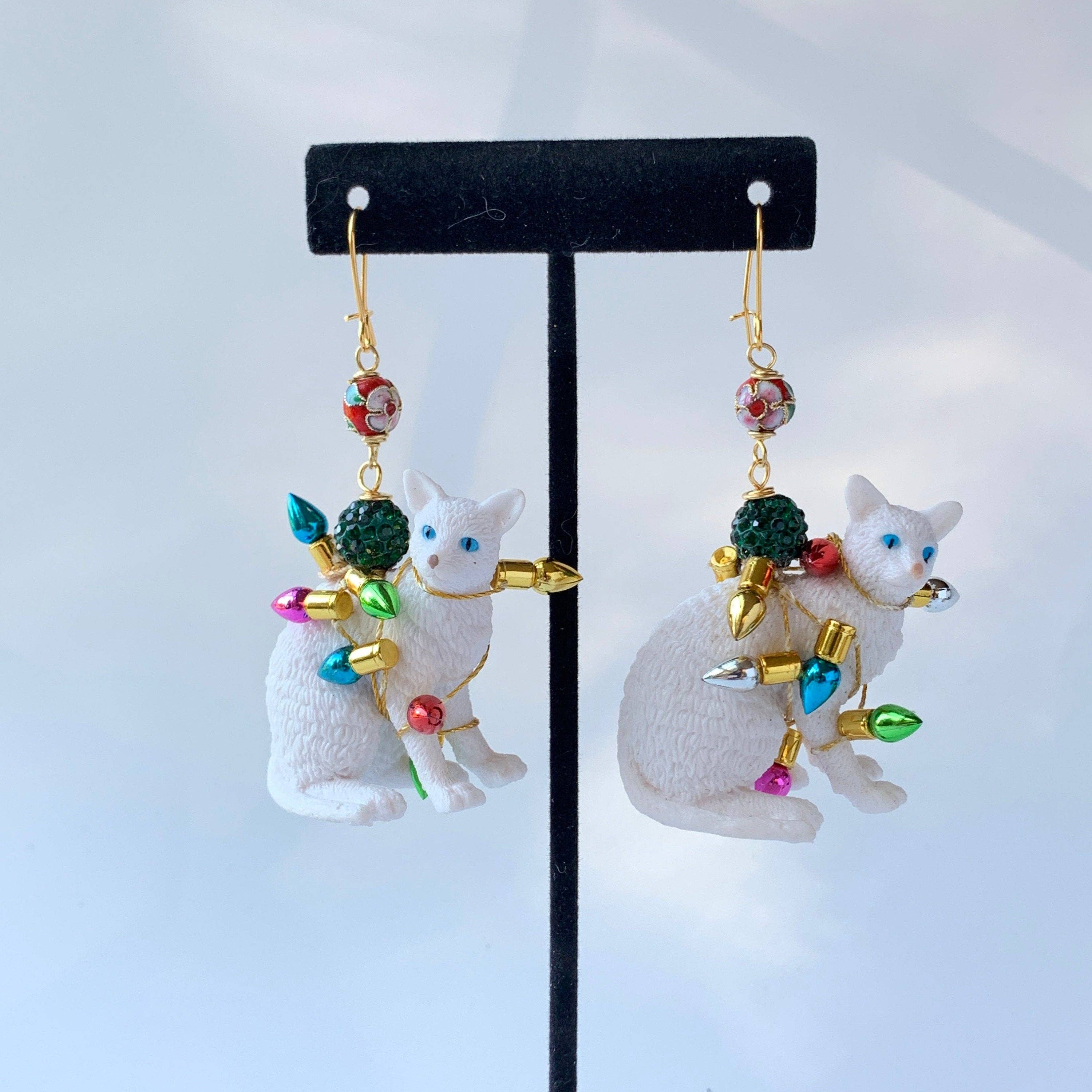 Lenora Dame - Wholesale Dangle Earrings - Tangled Kitty Holiday Earrings1