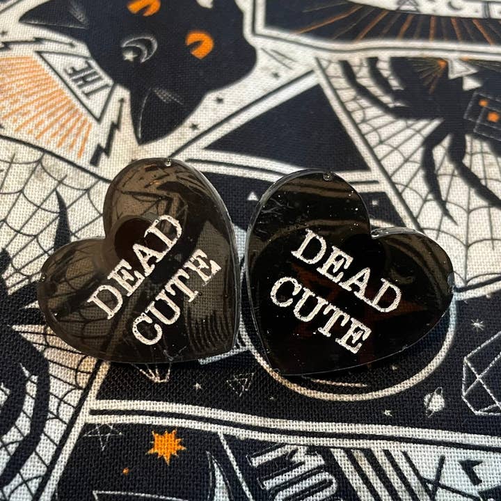 Döda söta örhängen för wholesale av Wyldflower Design Co