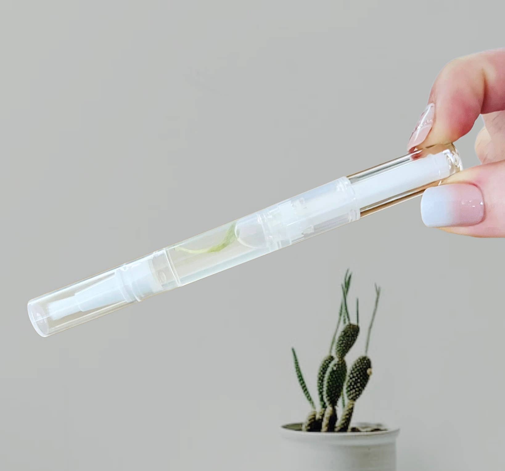 Greenmade goods - Wholesale Cuticle Oil - Honeysuckle Cuticle Oil Nail Pen3