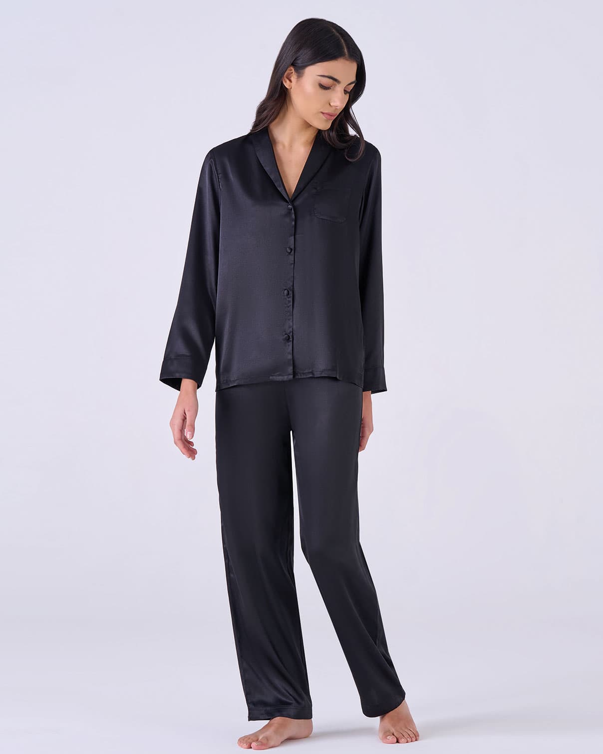 Pigiamiamoci – wholesale Robe – Women's – Women's Black Satin Open Pajamas1