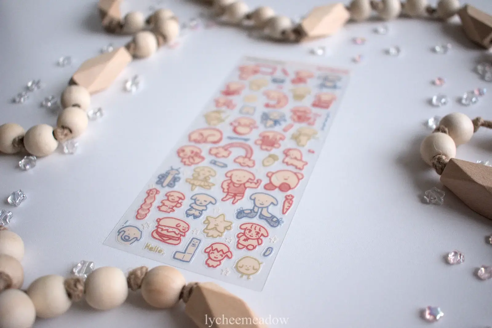 Lycheemeadow - Vente Autocollant - Il est là !!! Feuille d'autocollants transparente4