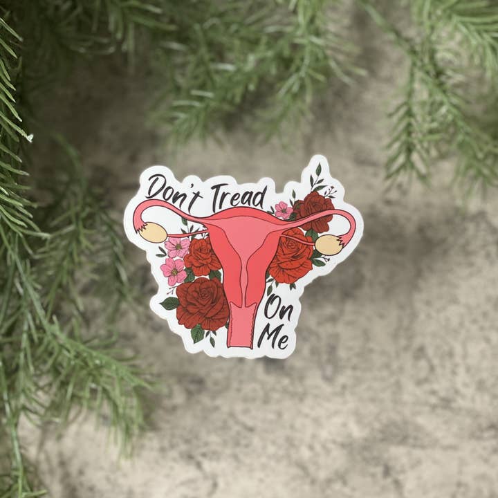 Beautiful Mind Design - Venta al por mayor Pegatina - Pegatina de vinilo Don't Tread on Me, útero femenino, paquete de 51