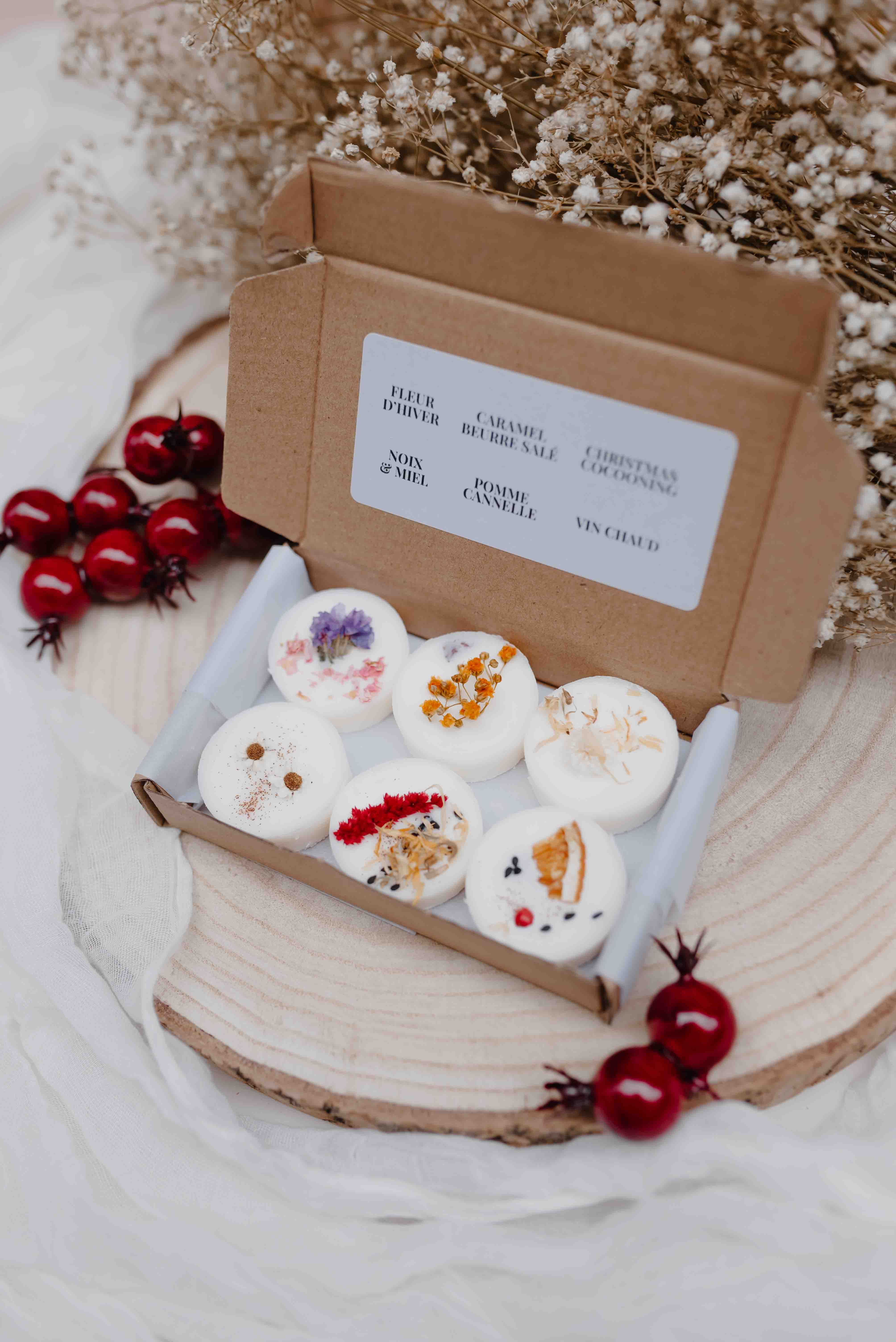 WILD CHILD Bougies & Co - Wholesale Wax Melt - “Winter Box” - 30-hour scented fondant box2