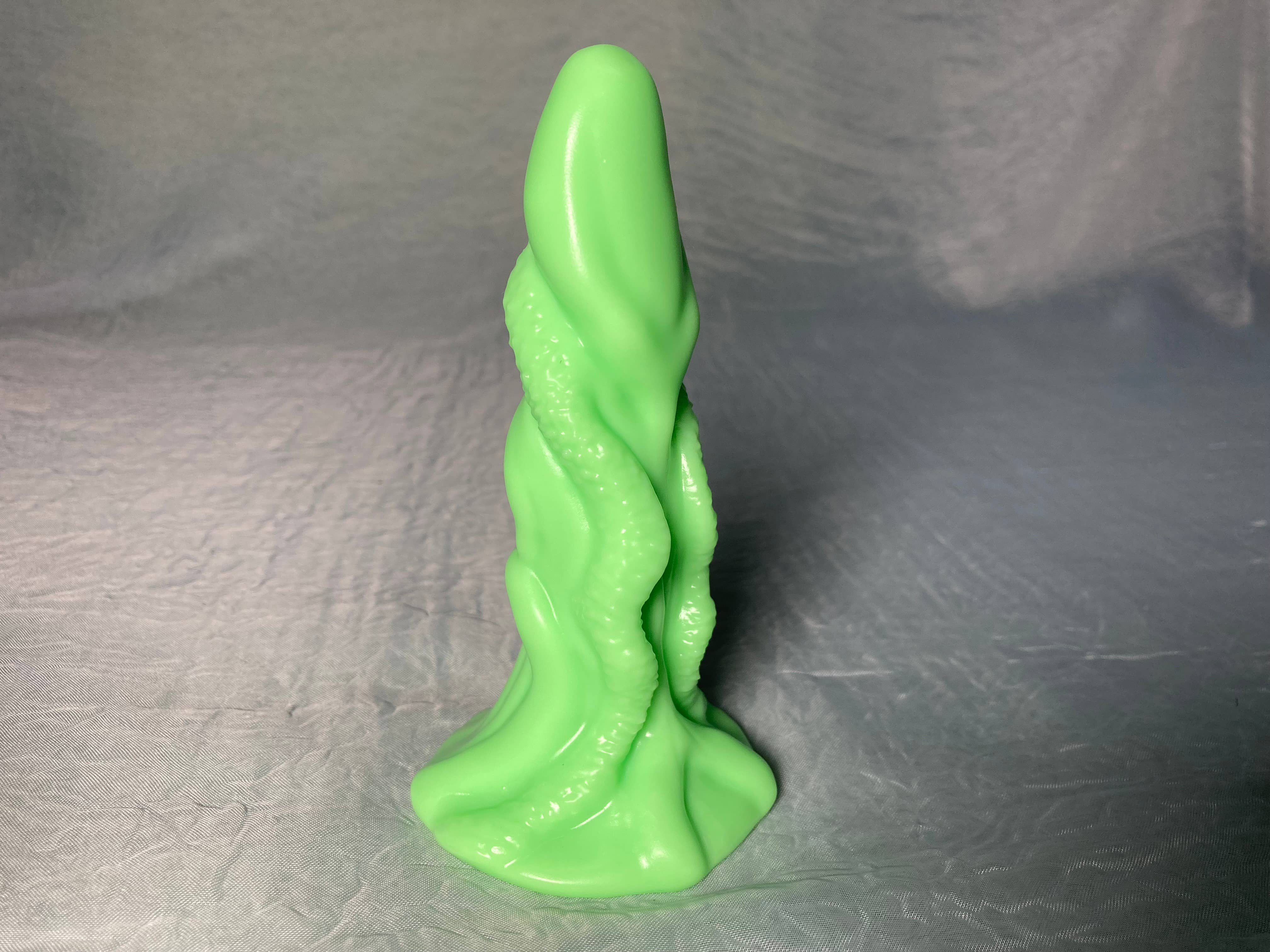 Something Squishy Toys - Wholesale Sex Toy - Fur Coat - Silicone Dildo, Single Color7