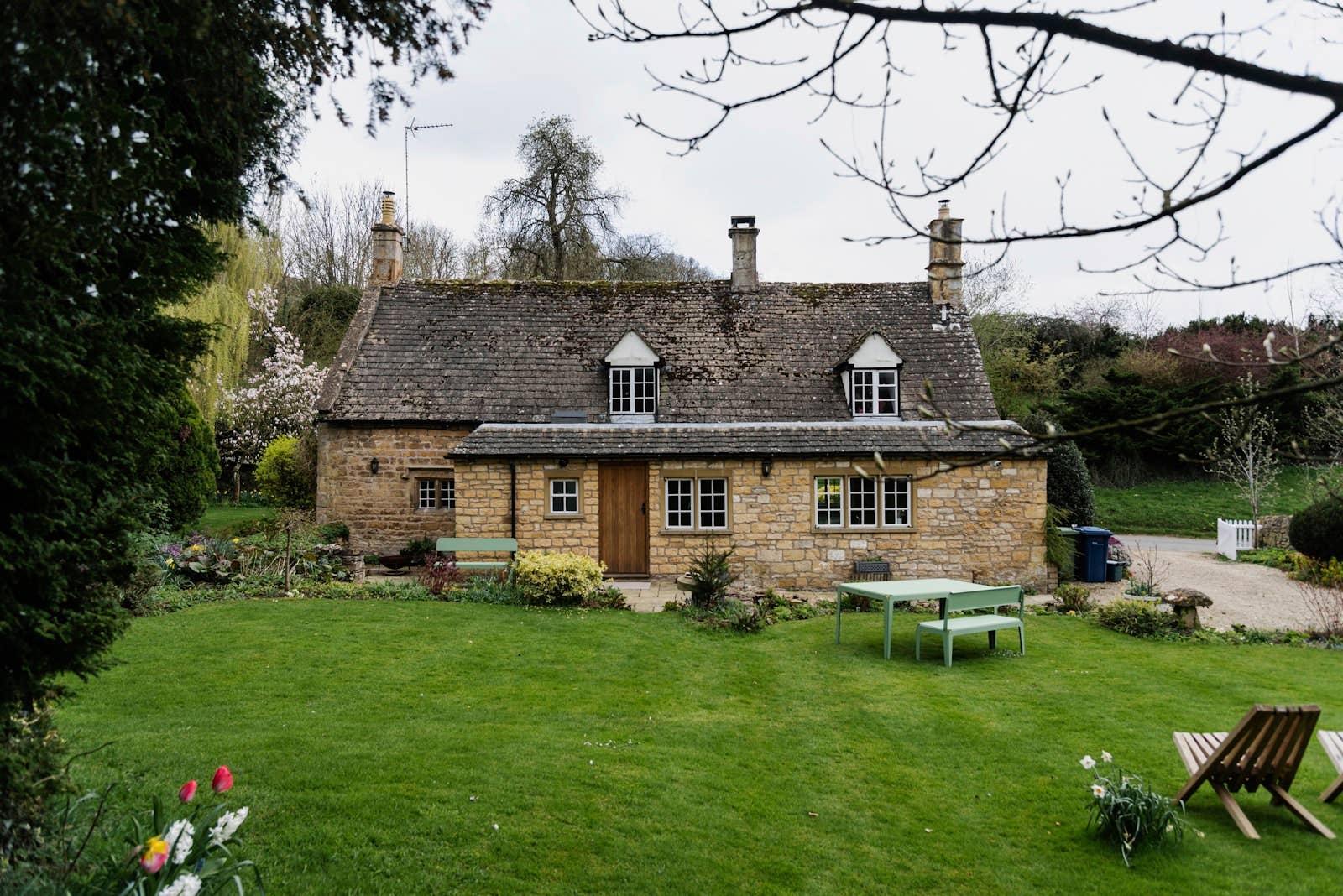 gestalten – wholesale Home and garden – Cottagecore: New Countryside Living3