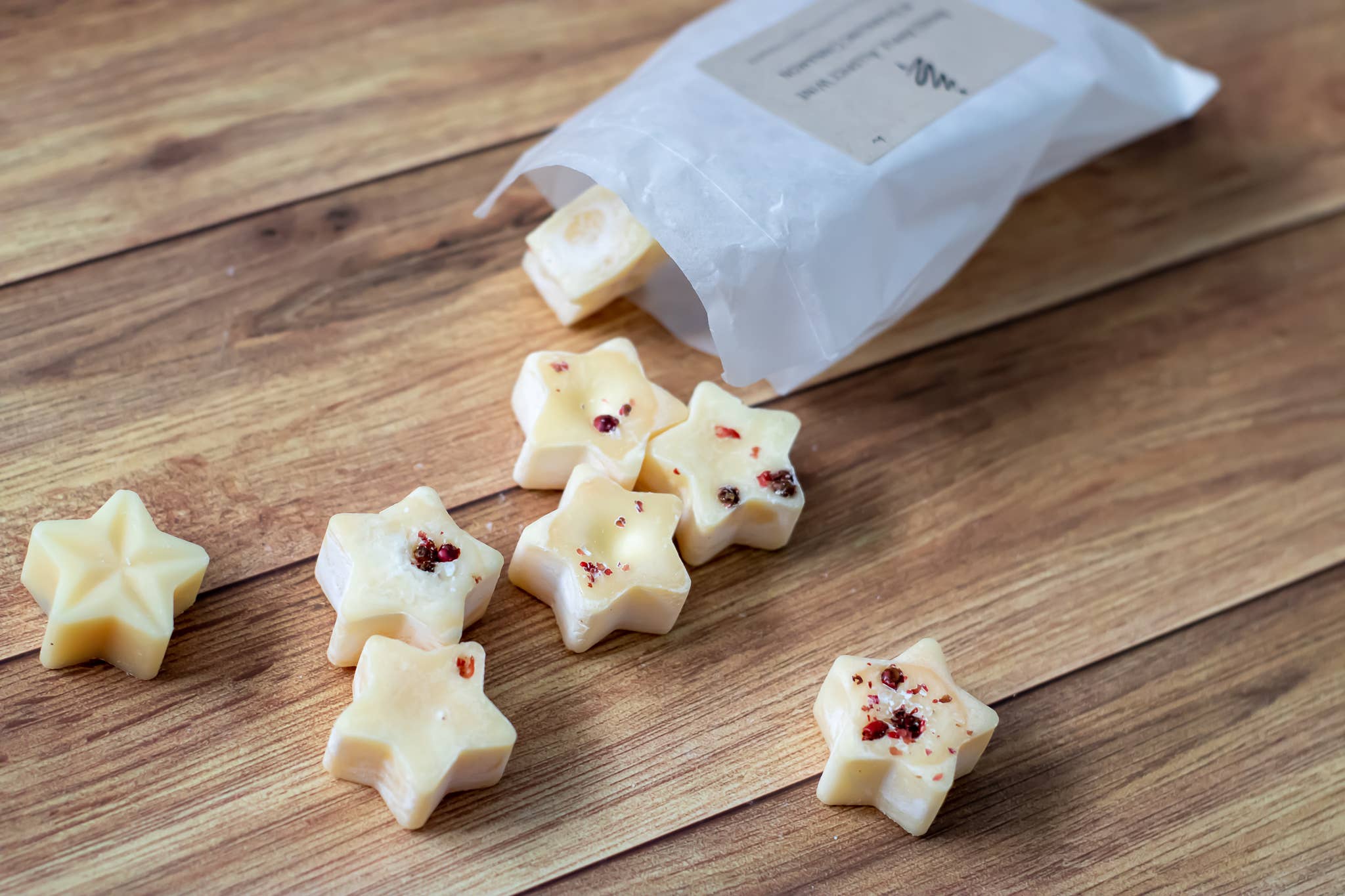 NAKEnDLE – wholesale Wax melt – Baked Apple & Cinnamon hand poured luxury Christmas Wax Melt1