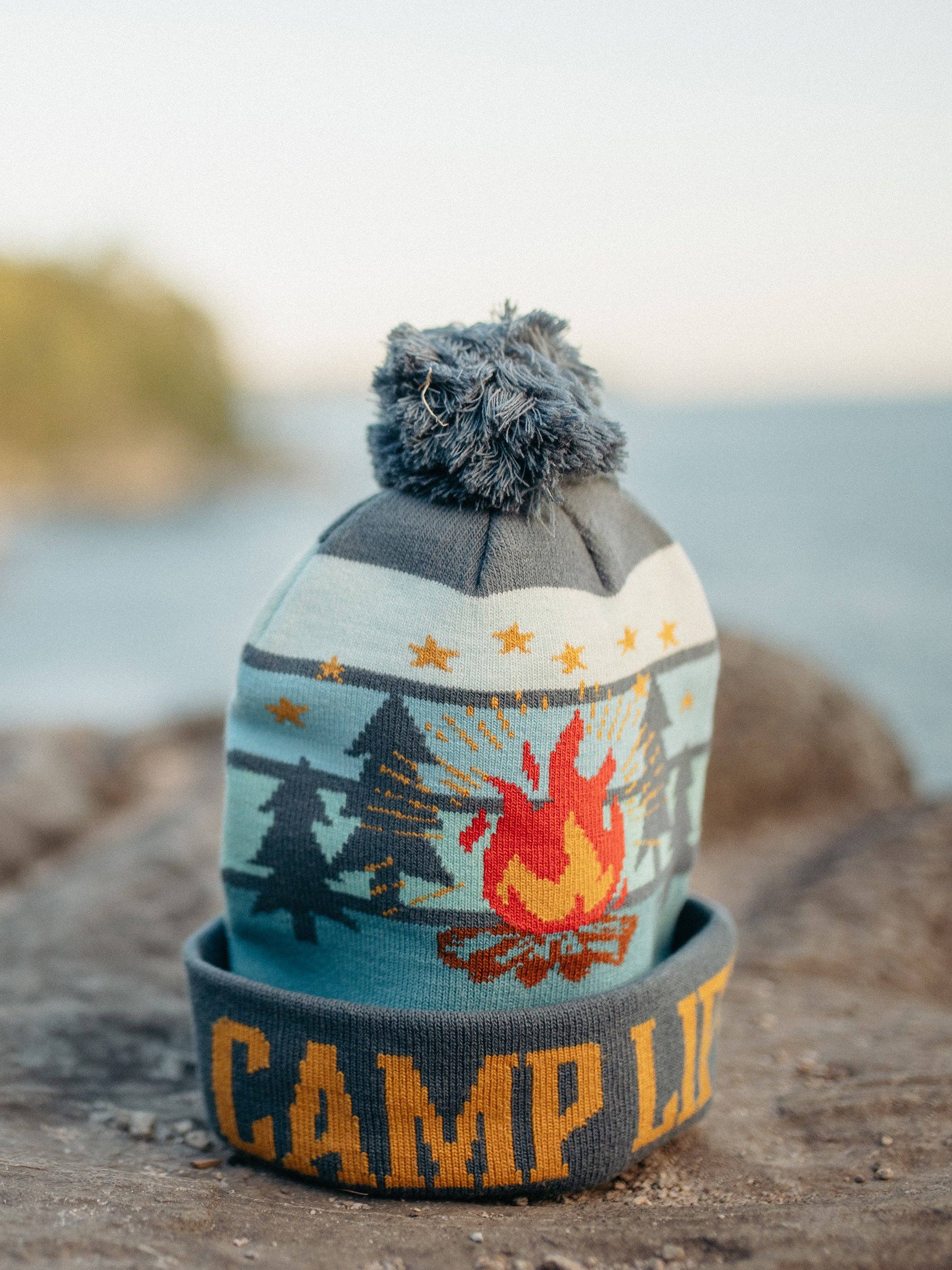 Northern Icons Creations INC - Wholesale retailermonster - Kamp Leven Muts met Pompon, Warme Gebreide Wintermuts voor Kamperen4