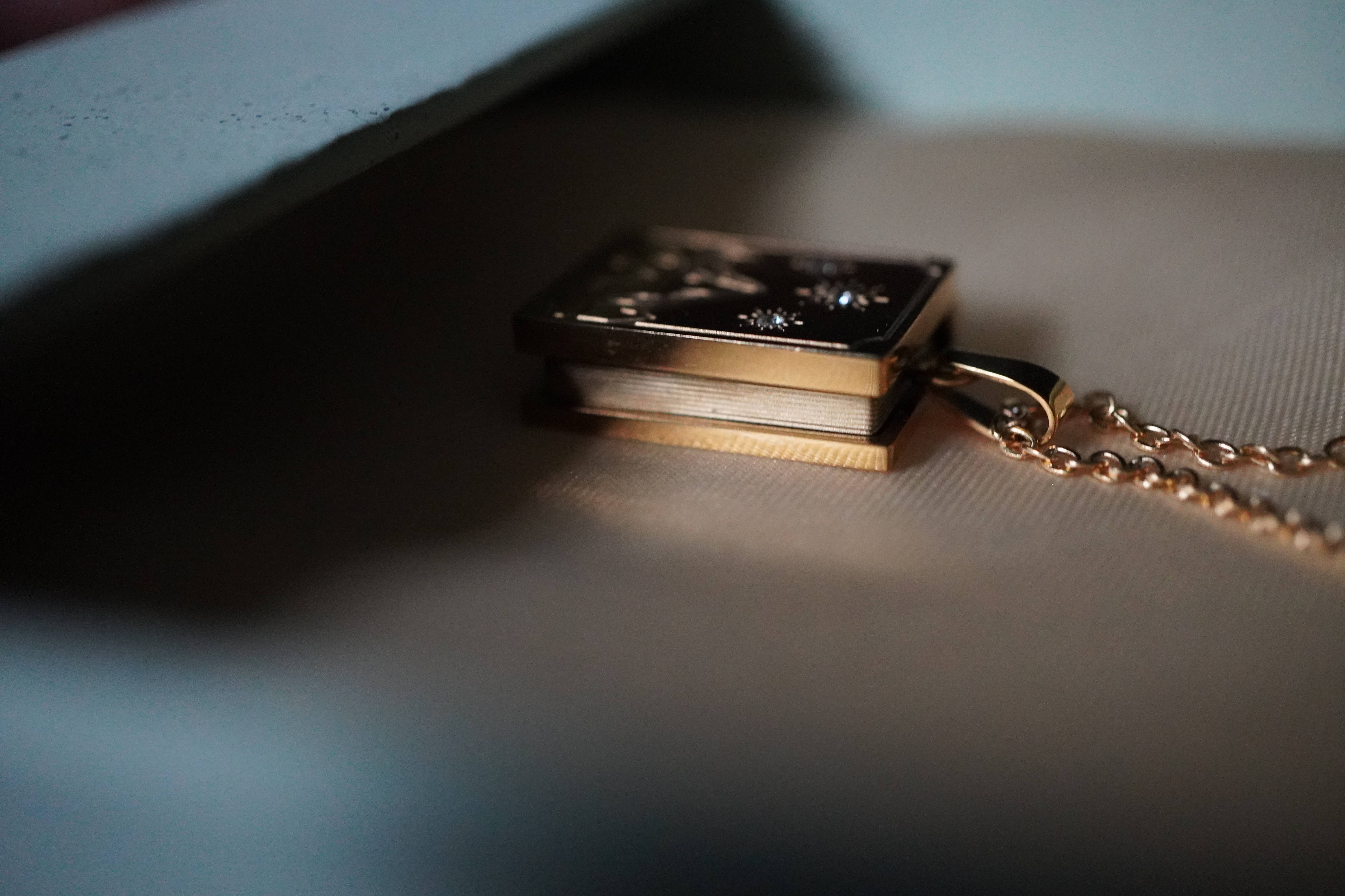 Lassoed Moon - Wholesale Locket Necklace - Night Court Keepsake Book Locket10