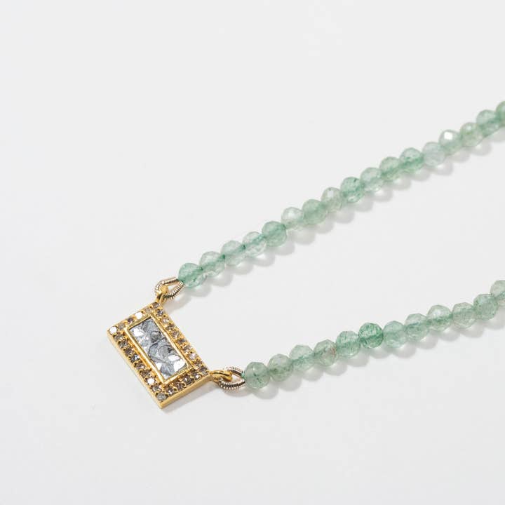 Collier perlé Mizar en vermeil doré pour la vente par Shana Gulati Jewelry